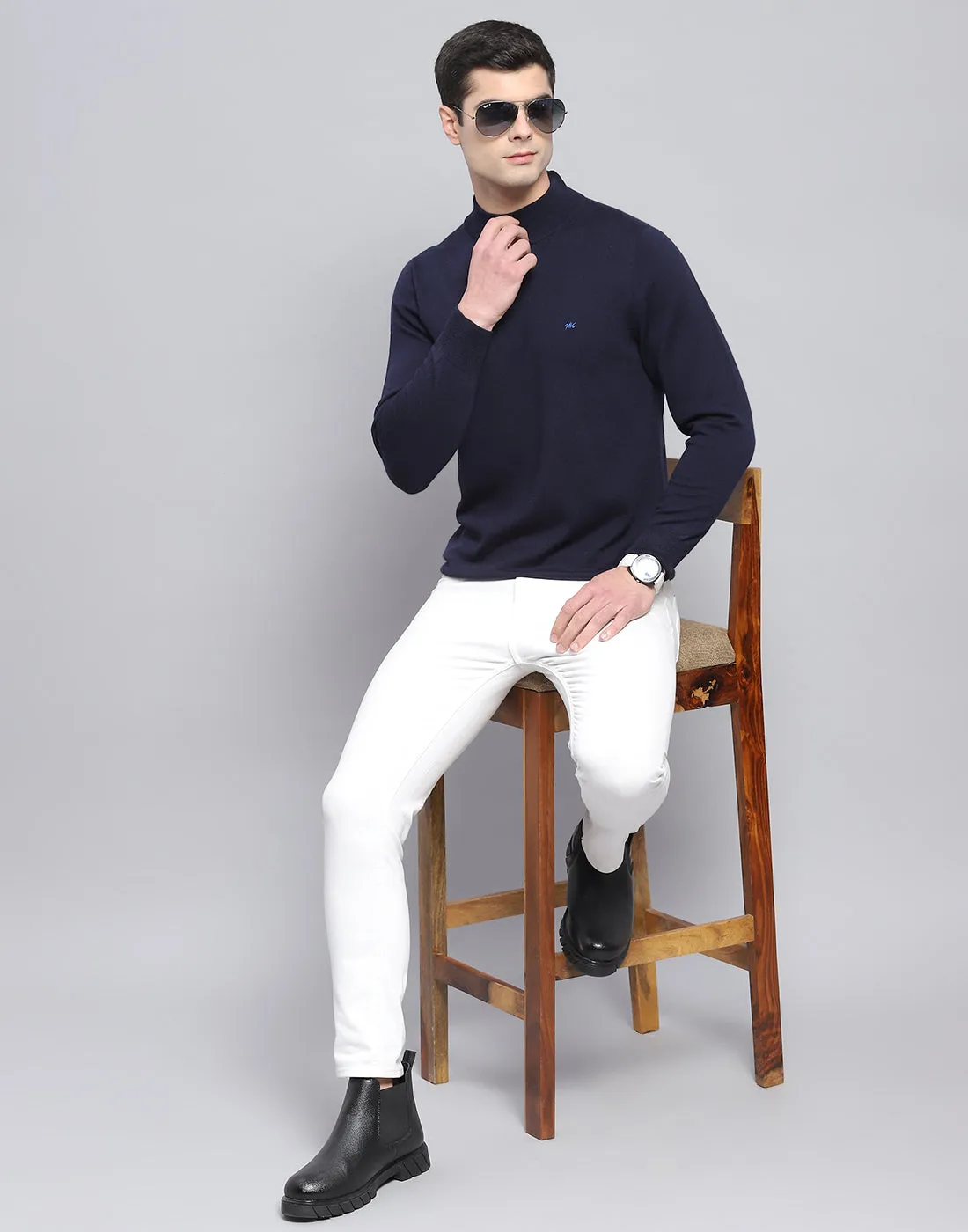 Men Navy Blue Solid T Neck Full Sleeve Pullover