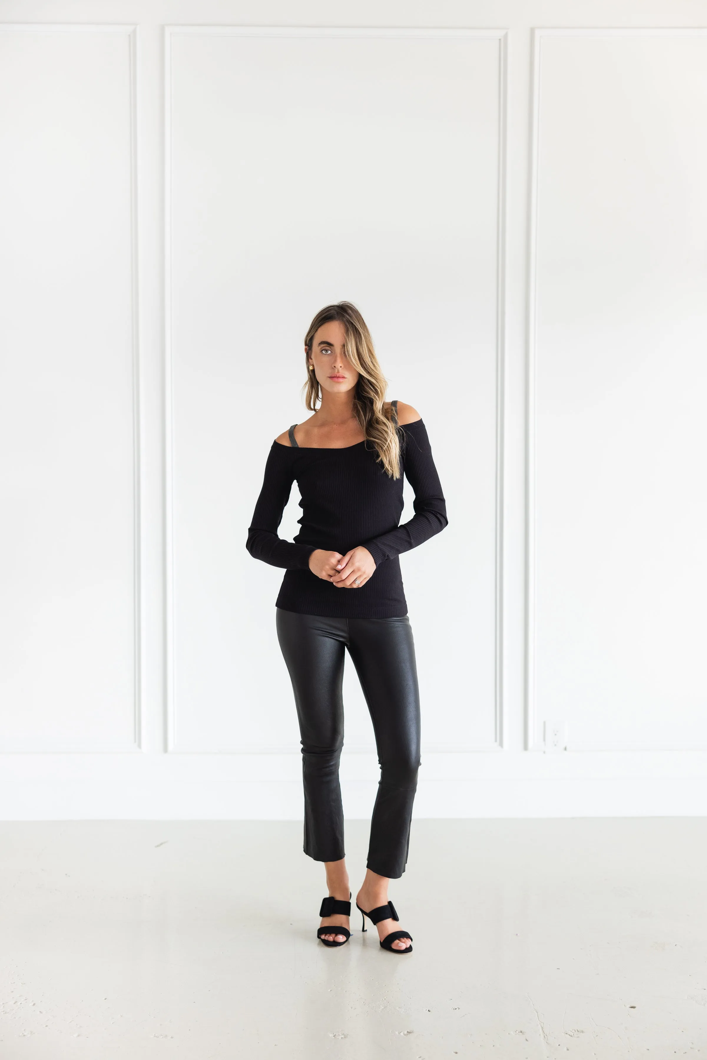 SPRWMN Crop Flare